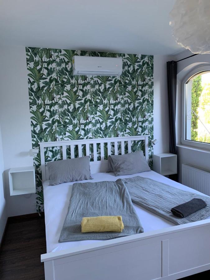 Szent Kristof Panzio Hotell Vonyarcvashegy Exteriör bild