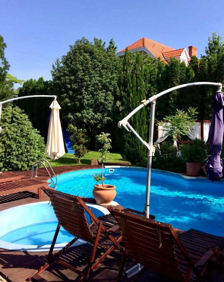 Szent Kristof Panzio Hotell Vonyarcvashegy Exteriör bild